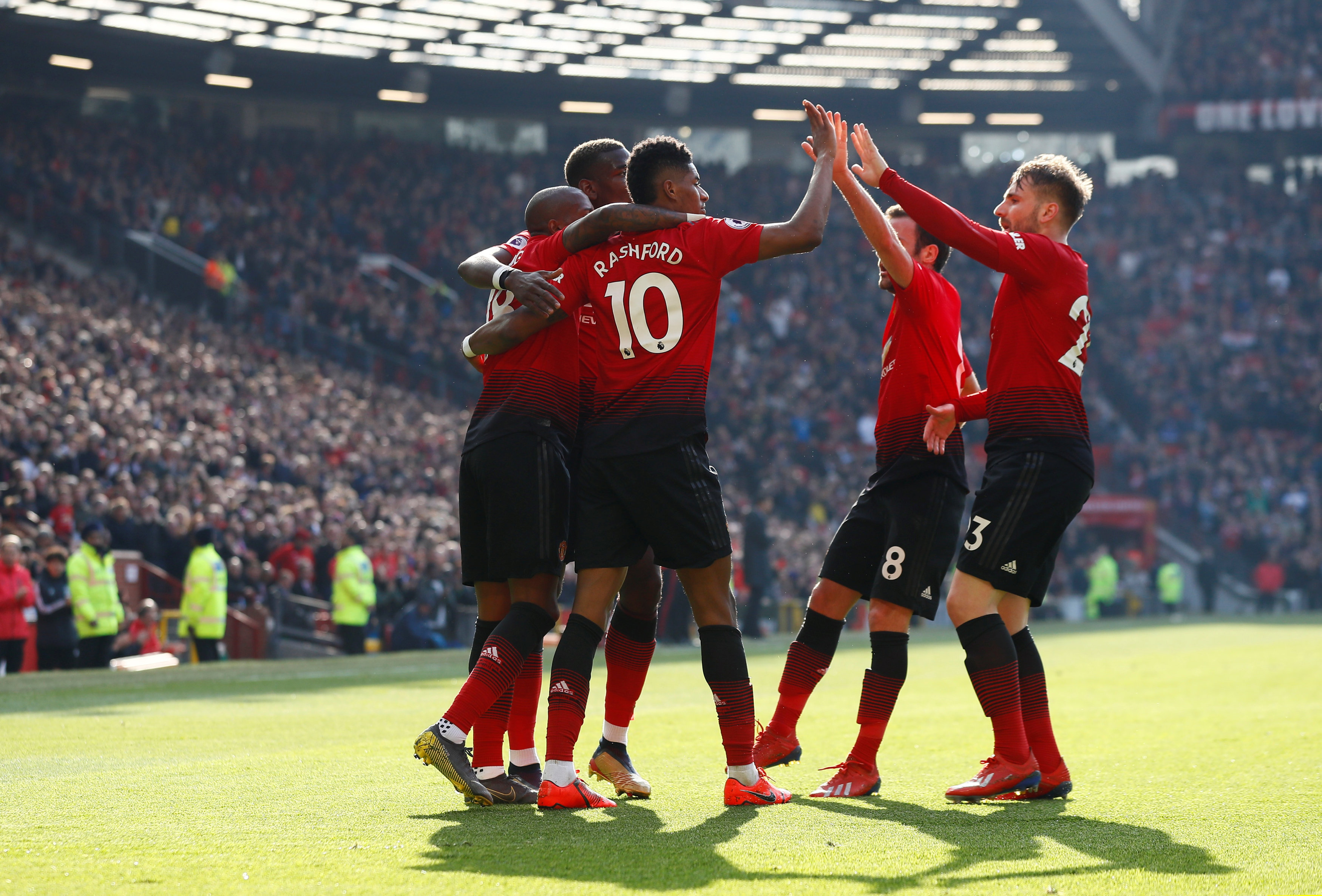 的带领下 的带领下